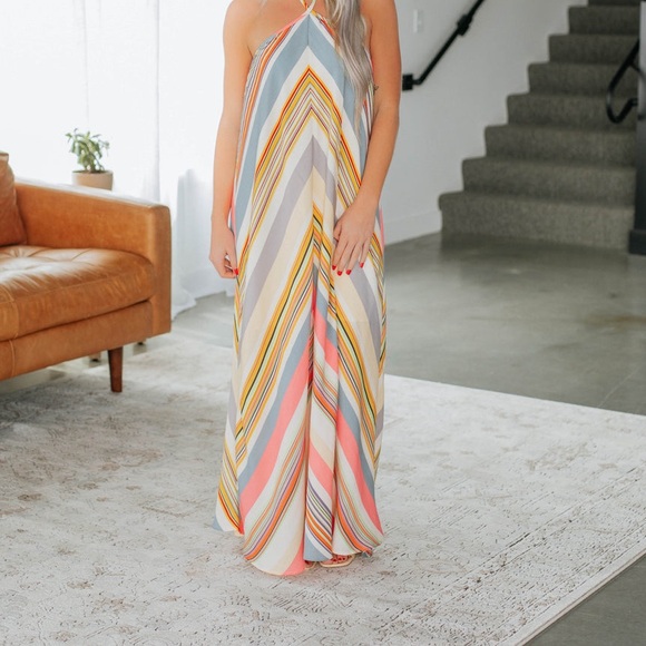 NWT By Together Chevron Maxi Dress Size Small - Picture 1 of 12